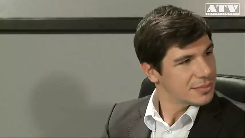 Amanda Black和Amabella是得到她们屁股的婊子