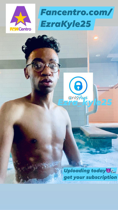 Ezra Kyle25 vlog di bagni gay onlyfans.com Ezra Kyle25