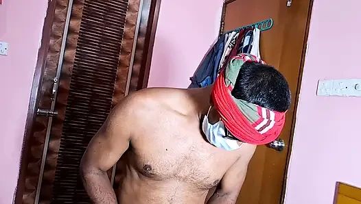 Desi maidservant bai ko sare dosto ne saath gud faar ke choda aur ek saath maal muh me giraya ( Full Movie )