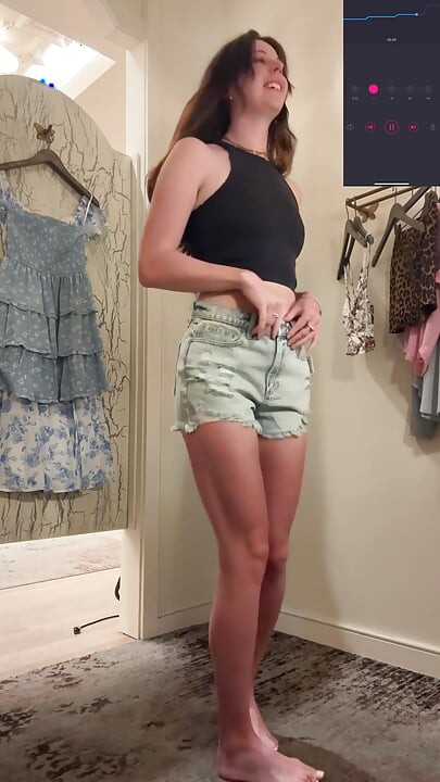 Crot di ruang ganti!!