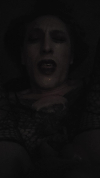 Self facial w cum trial