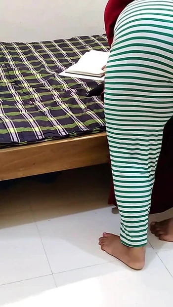 Captivating moment from "Hath Bandh kar Jabardast Choda badi Gand vali Teacher ko - Indian Muslim Female Teacher Tied Up &"