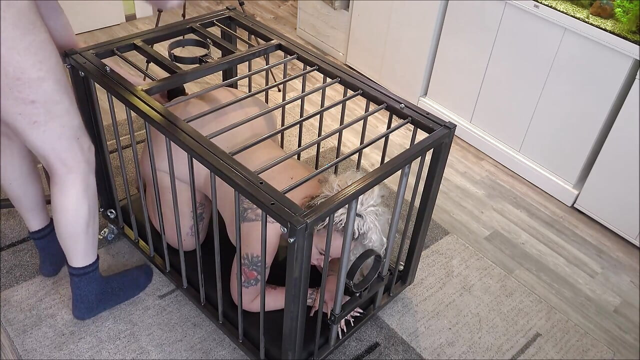 快楽のために使われる性奴隷