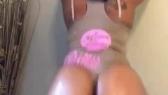 Black Girl Booty Clapping 2