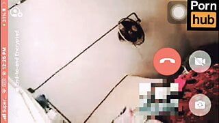 Филиппинская девушка занимается видеозвонком, сексуальные старые подружки!