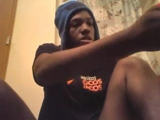 Shawnta maken a lil vid 4 Mr. R-O-B
