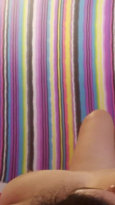 My girlfriend sucking my balls really good to get the milk out. | Clip 1