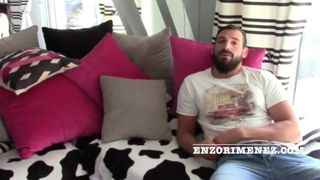 Enzo RIMENEZ fucked by XXL TOP from Bordeaux