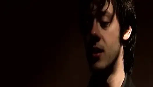 Cewek jerman rambut cokelat dengan tubuh aduhai dientot habis-habisan sampai lubangnya menganga lebar