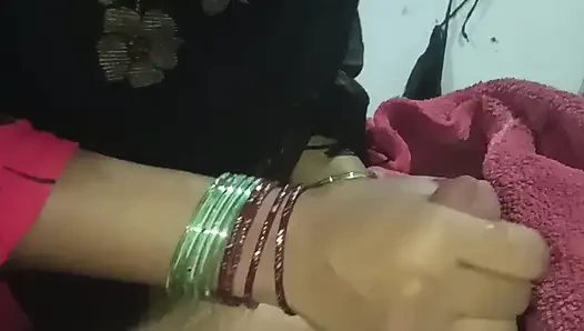 Penatua menguras air dari kontol audio bahasa india: ngocok kontol terbaik