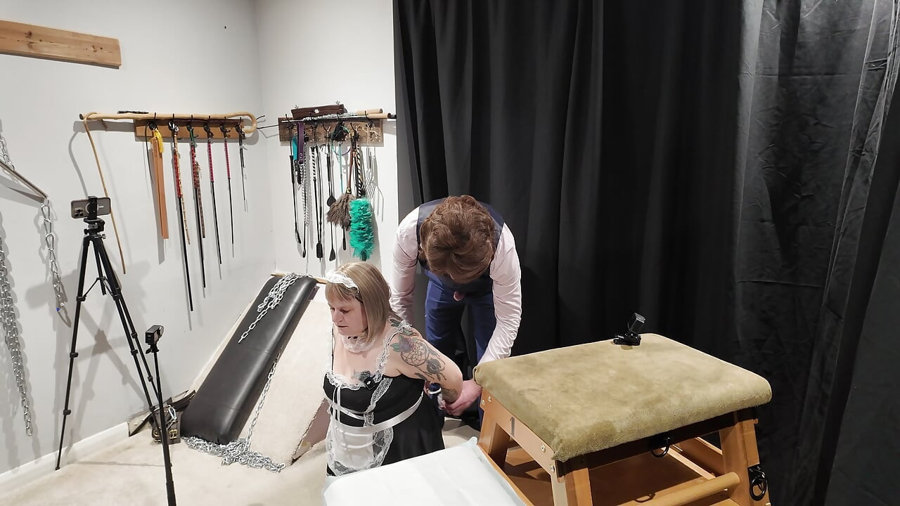 Η υπηρέτρια και ο Λόρδος Ιζάρ