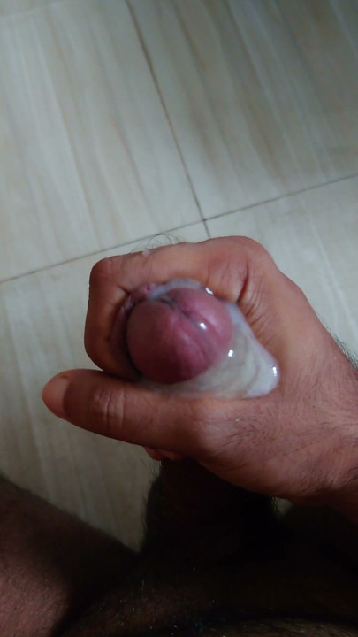before shower cum out show slowly | Clip 2