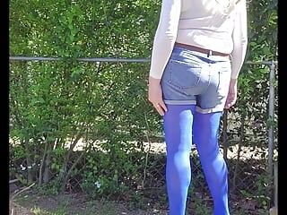 Cd outdoors pantyhose playing with myself masturbating and cum.