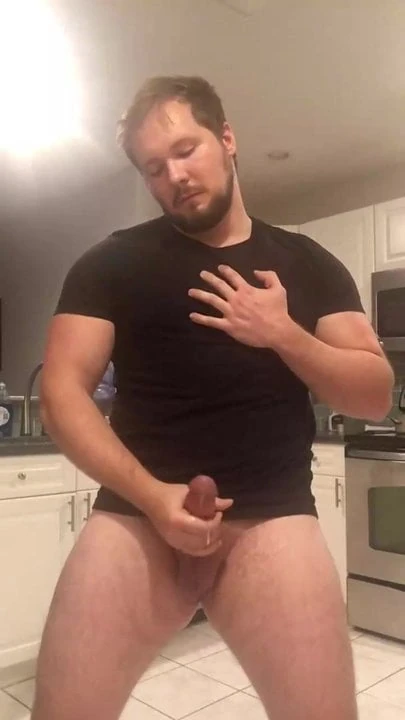hot bearded man cums in the kitchen