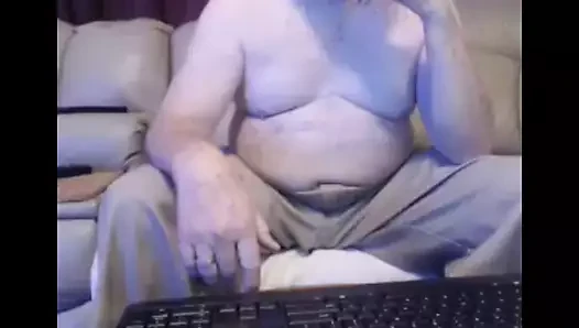 Webcam üzerinde büyükbaba gösterisi