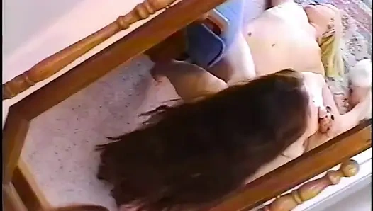 Ateşli üniversite öğrencileri tatlı amcık yalıyor