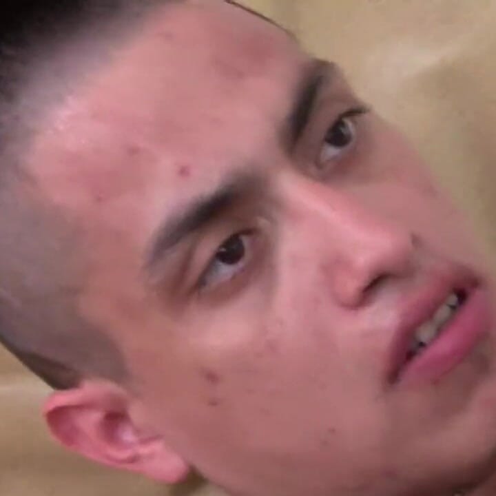 เย็ดดิบโดยควยใหญ่ของเพื่อนแท้ของ muy