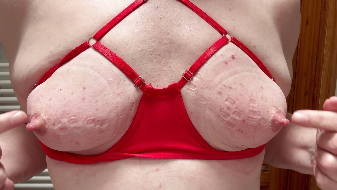 Clothespins on the tits leave deep marks