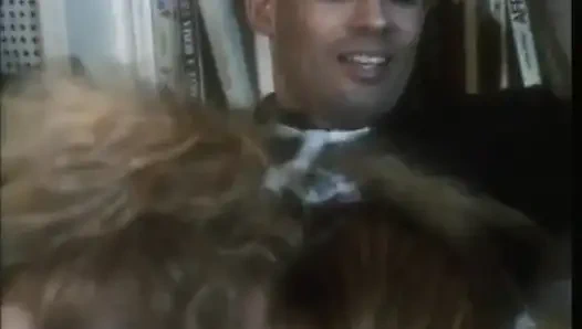 Seksi kıllı amcık yalıyor büyük yarak emiyor... ağzına boşalma