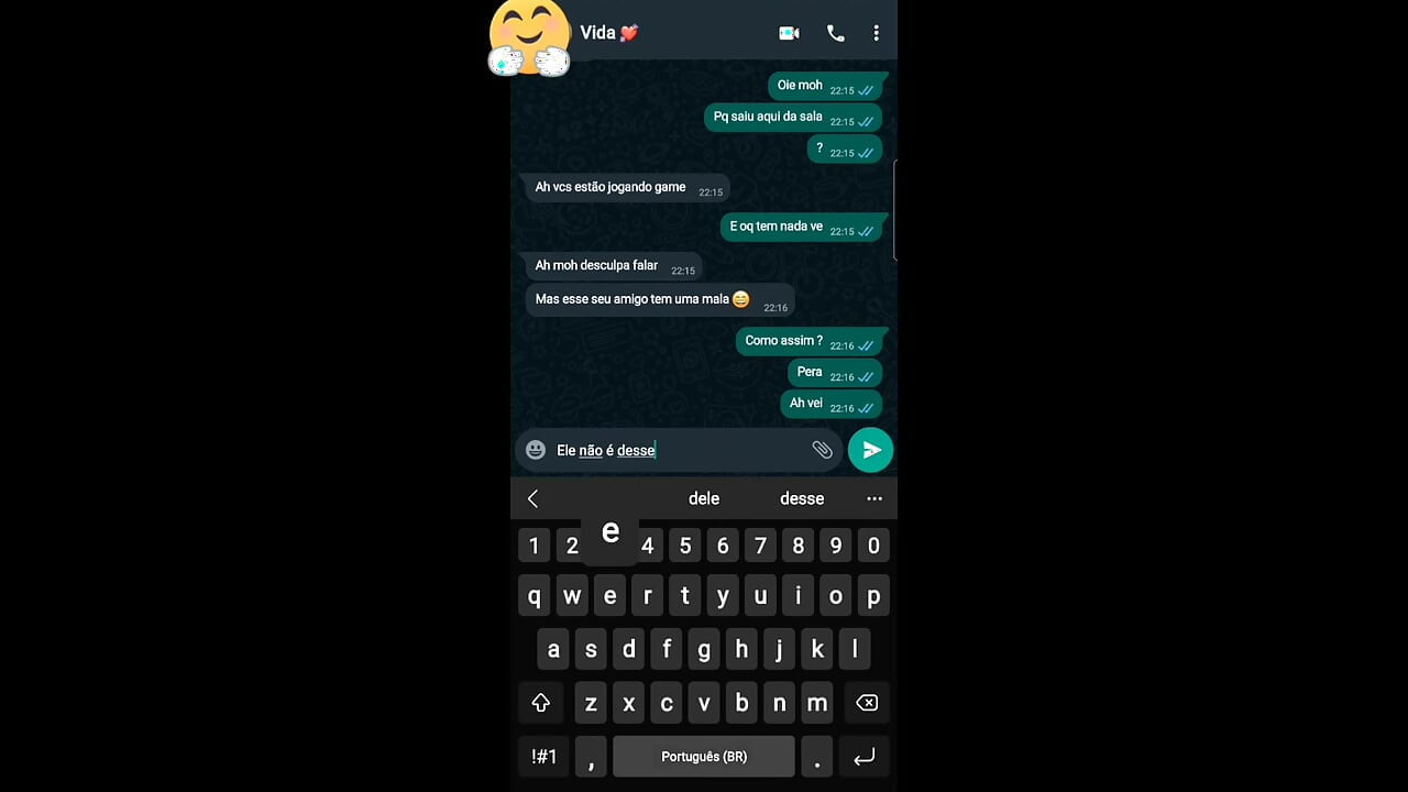 Mi cornudo me dijo que vaya al baño y le chupe a su amigo porque estaba mirando su valija, se corrió rapidísimo
