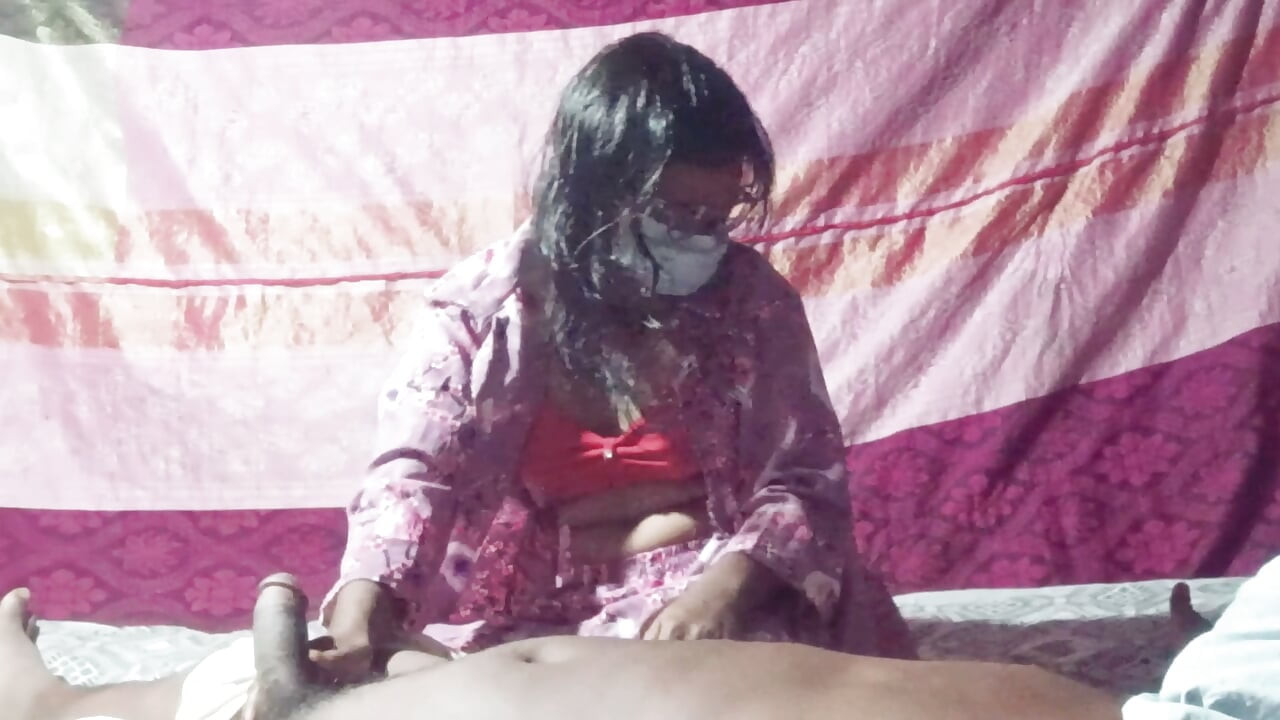 Today's top viral video: Sexy Bangladeshi woman.