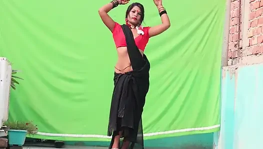 Kakak ipar india yang hot pengen dipijat sama devar dan devar untuk ngentot memeknya dan muasin memeknya, video lengkap bahasa india viral