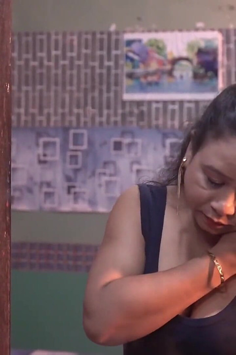 Beautiful Boobs MILF Bhabhi Amateur Sex! Don't Cum Inside