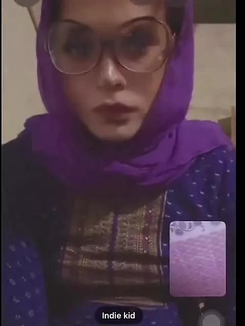 Отличный Ид имеет большие намерения с плохим мужиком.