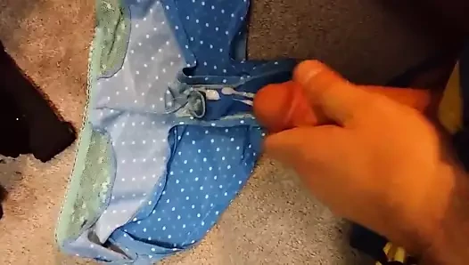 külot üzerinde twinks