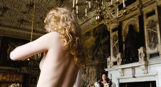 Emma Stone Sexy Scene in The Favourite On ScandalPlanet.Com