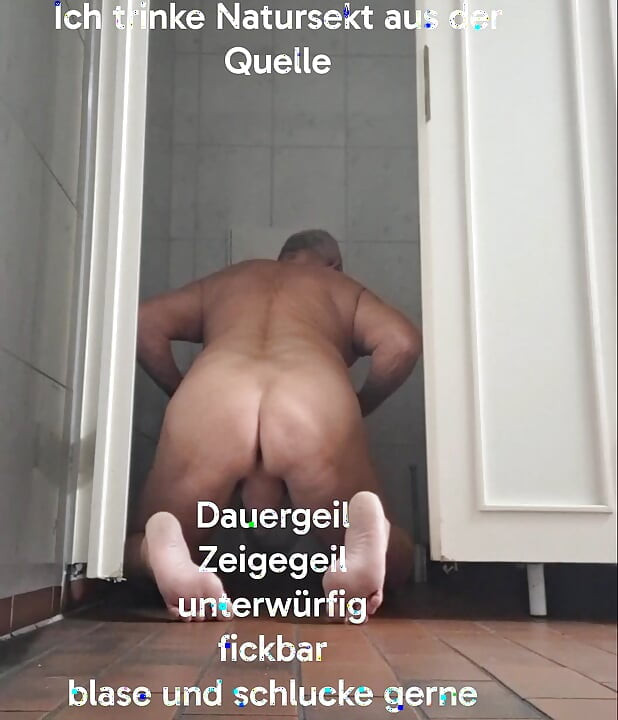 Naked and playable in the public toilet