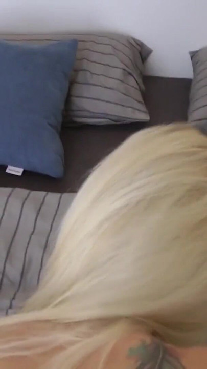 ضخ نائب الرئيس الخاص بك في العضو التناسلي النسوي بلدي! قذف داخلي ل "Malle-Milf" | مقطع 1