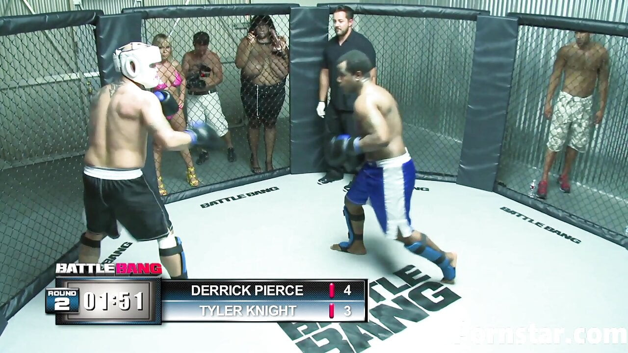 Hot Babe Jessica Moore Fucking MMA Boxer Derrick Pierce