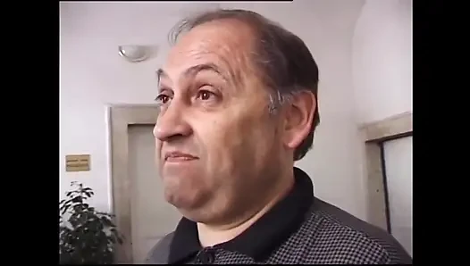 Enza La Mamita Rika