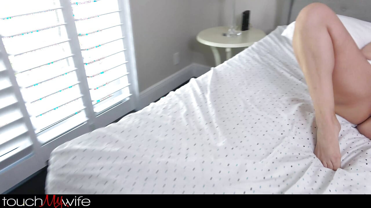 TouchMyWife - Peeping Husband Ser Blonde Kone Ta Latino Kuk - Addison Lee