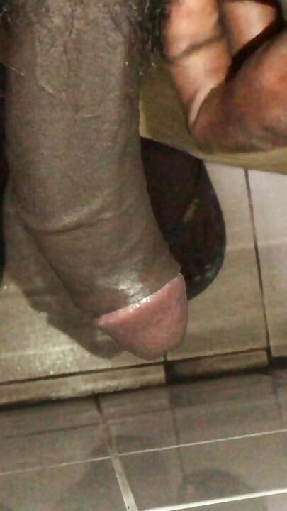World Best Big Cock Young Bull Master Handjob New Video in a Toilet