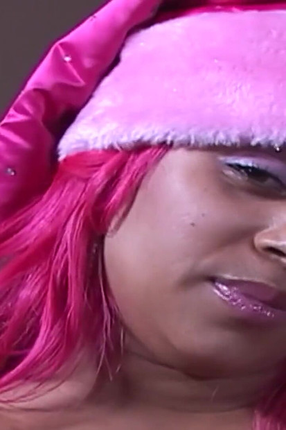 Christmas BBC Threesome Fuck