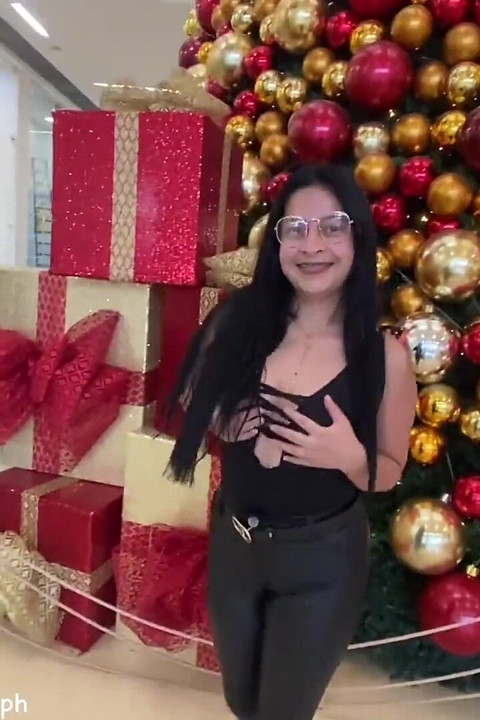 Creampie Öffentliches badezimmer! Haben Sie uns gehört?