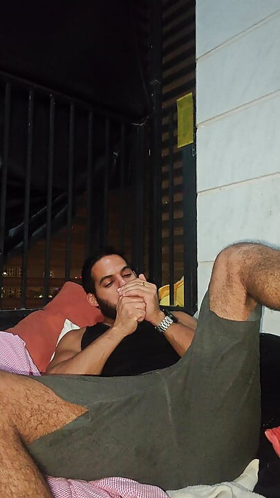 Welcome back I smoke you suck