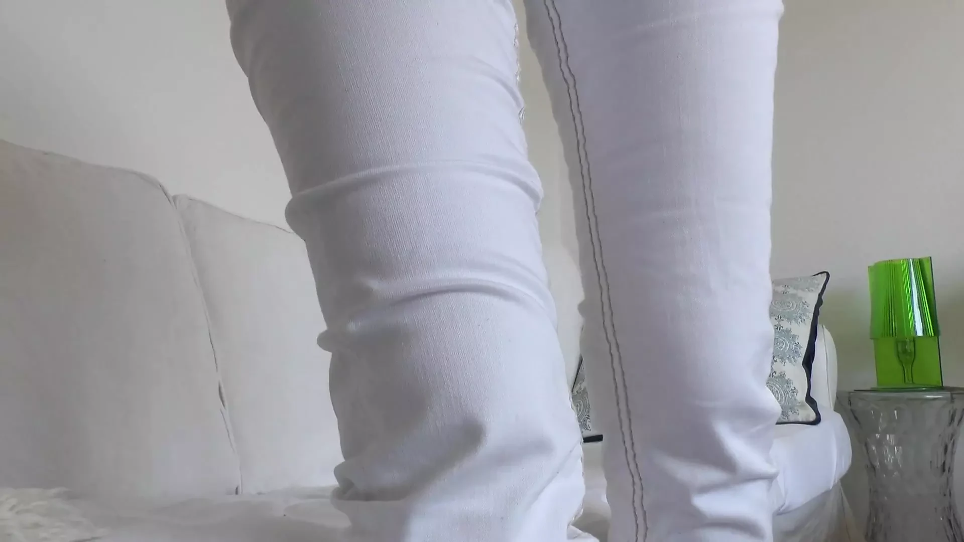 격렬한 냄새 맡기 흰색 냄새 나는 양말, JOI, POV 레이디 빅토리아 발렌테