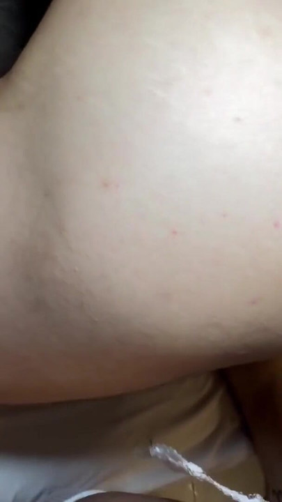 Okouzlující okamžik z "Sexy kamarádka miluje šukání"
