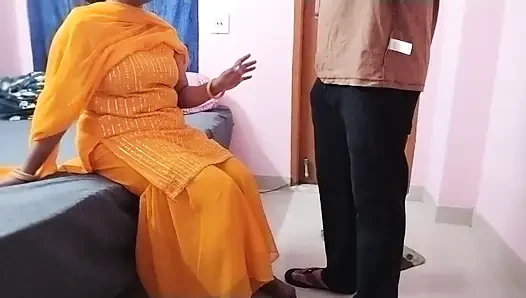 Sali'm Haldi töreni için giyindi ama yarın sınavları var. Jija'sıyla kafası karışık ve yalnız.