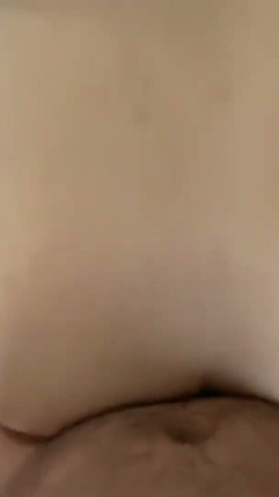 아침에 내 뚱뚱한 엉덩이를 깨워 그녀를 따먹어 | 클립 1