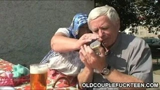 Outdoor drinking and threesome