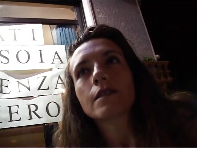 그녀의 비밀 연인과 집에서 섹스하는 찐 이탈리아 마누라