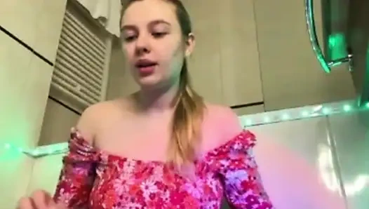 Multi-squirt. Unglaubliches squirting in leggings