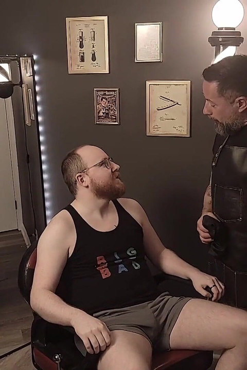 Dirty Barber Gives Bear More Than Just a Haircut!
