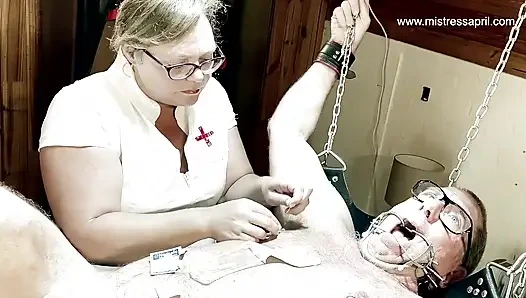 Dominaytix госпожа April - медицинский осмотр