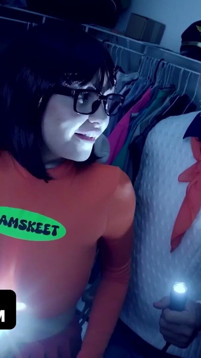 Jinkies! Velma & Fred Are Trying To Solve A Mystery In A Creepy House But They Fuck Instead | Clip 2