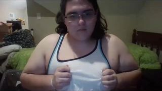 Nieuwe bbw tranny experimenteert